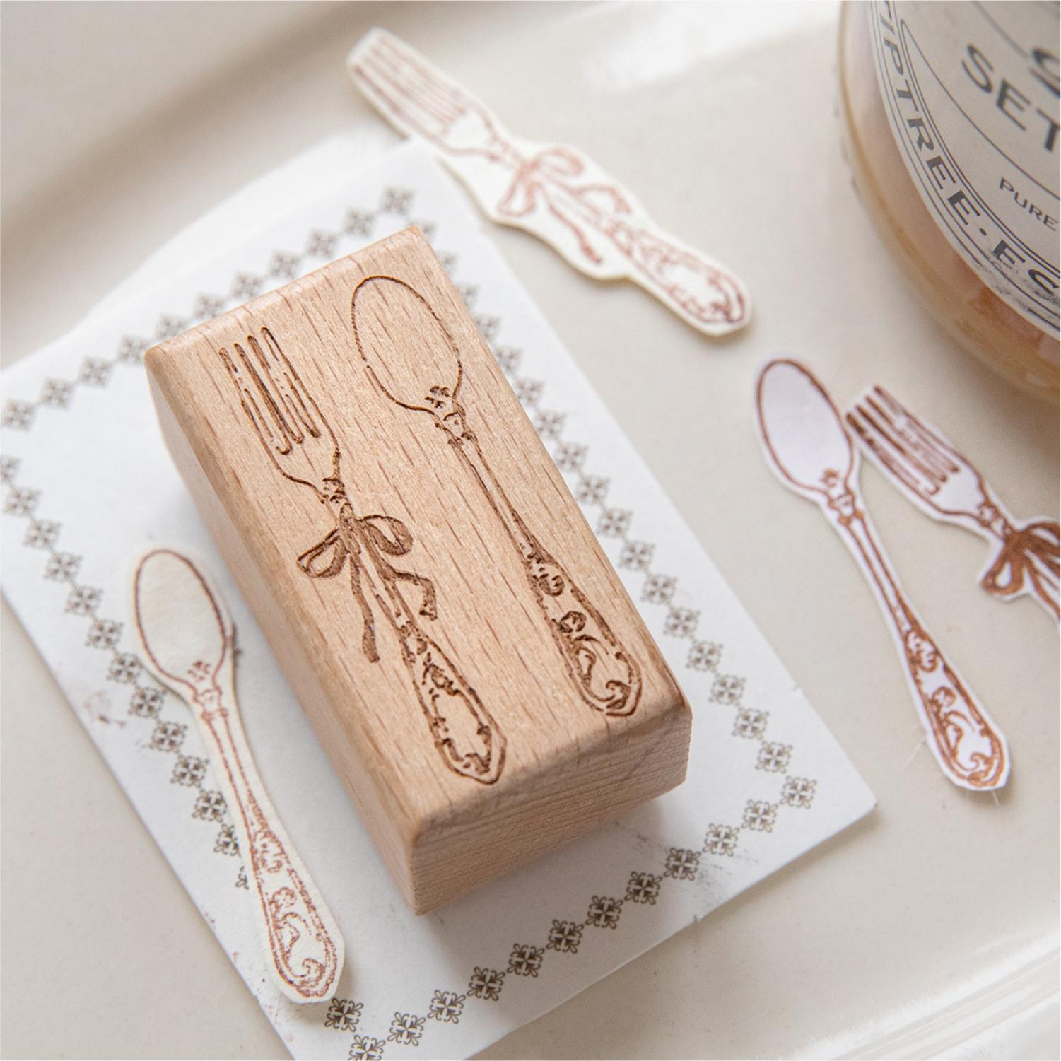 Timbro in legno con design a c - Candle Making Activity recensione e prezzo